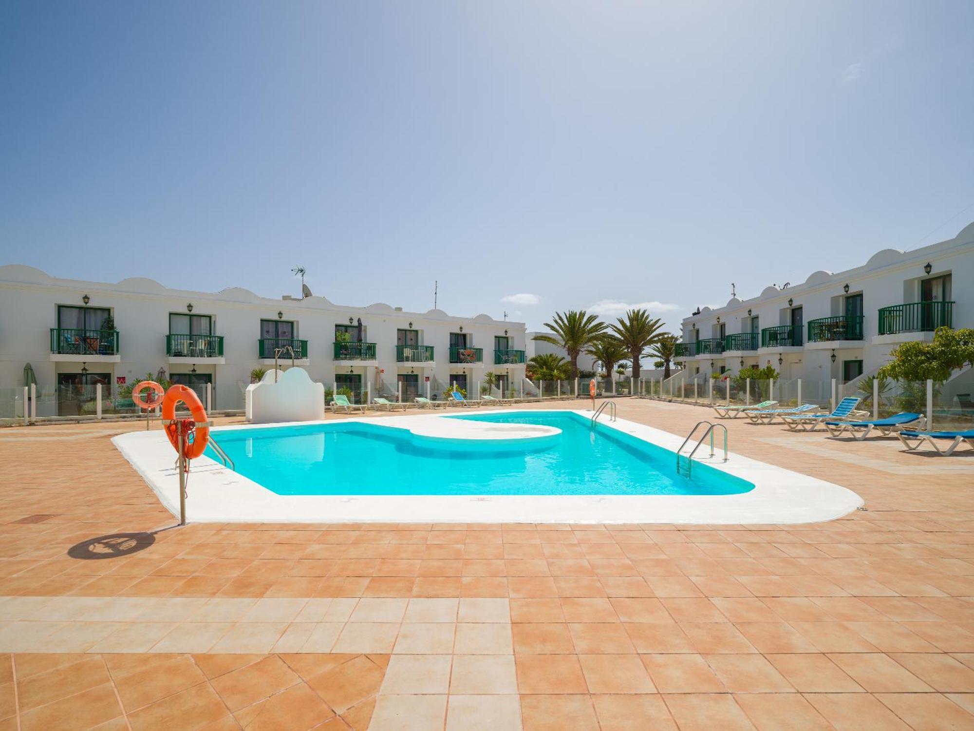 Sea Breeze Pool View & Wifi By Irent Fuerteventura Appartement Corralejo Buitenkant foto