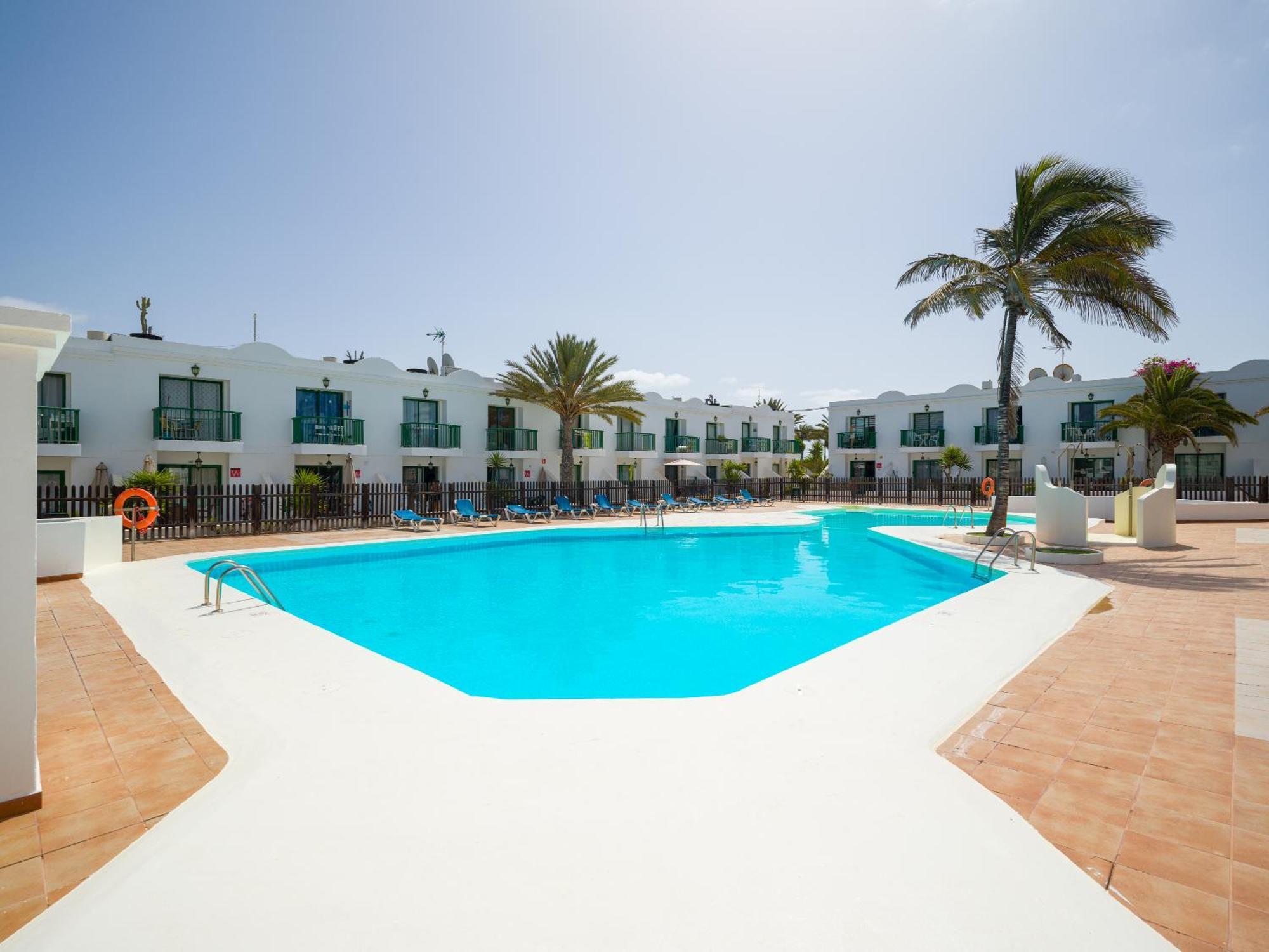 Sea Breeze Pool View & Wifi By Irent Fuerteventura Appartement Corralejo Buitenkant foto
