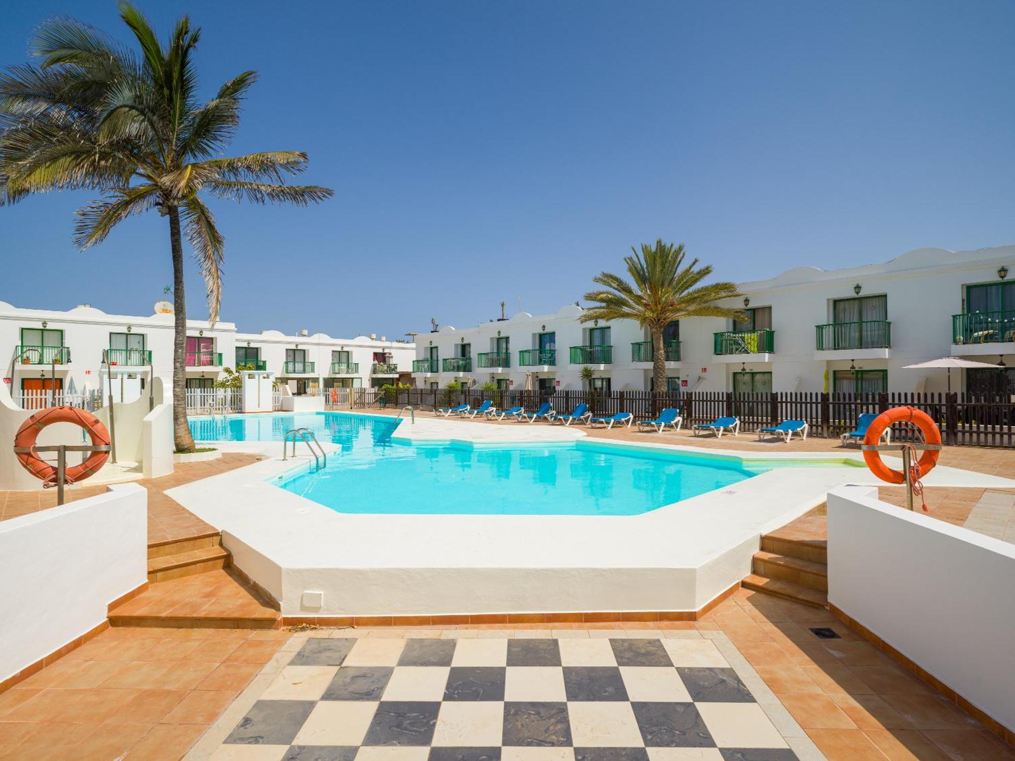 Sea Breeze Pool View & Wifi By Irent Fuerteventura Appartement Corralejo Buitenkant foto
